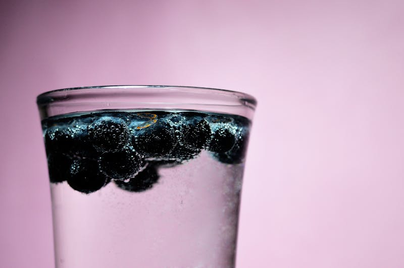 Sparkling water drink at Dewey's pizza